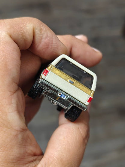 Premium Hot Wheels 1985 Chevrolet K5 Blazer 'Stranger Things' (Uncarded - New) - Kinder Logs