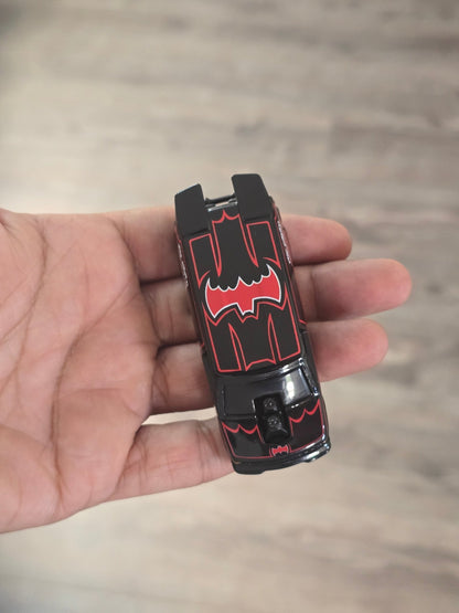 Premium Hot Wheels 1985 Chevy Astro Van - Batman (Uncarded - New) - Kinder Logs