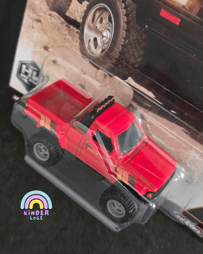 Premium Hot Wheels 1987 Toyota Pickup Truck - HW Off Road (Imported) - Kinder Logs