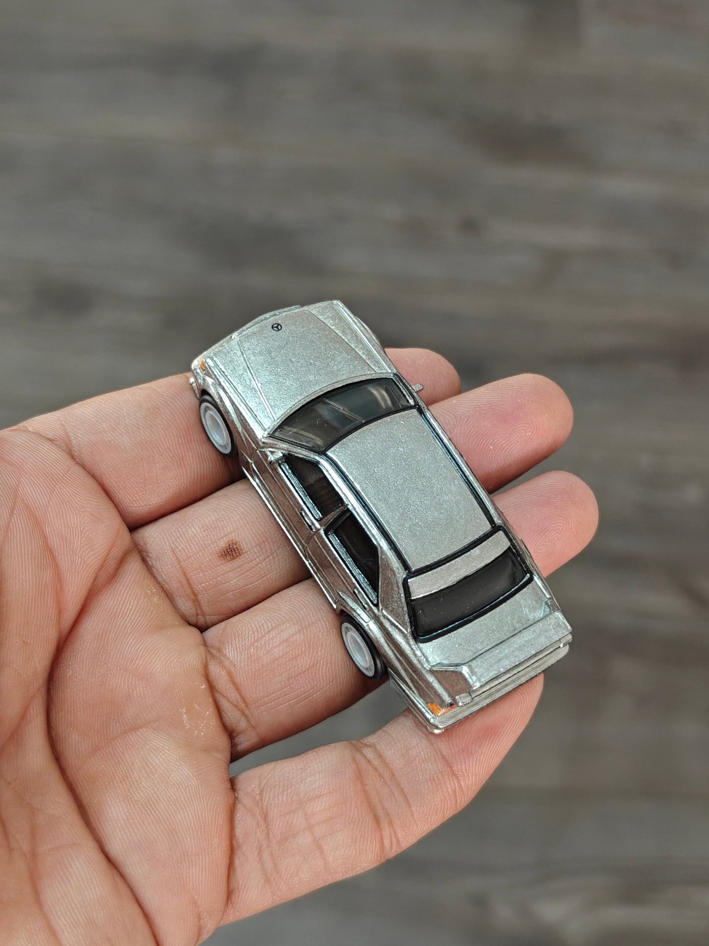 Premium Hot Wheels 1990 Mercedes 190 E 2.5 - 16 Evolution II (Uncarded - New) - Kinder Logs
