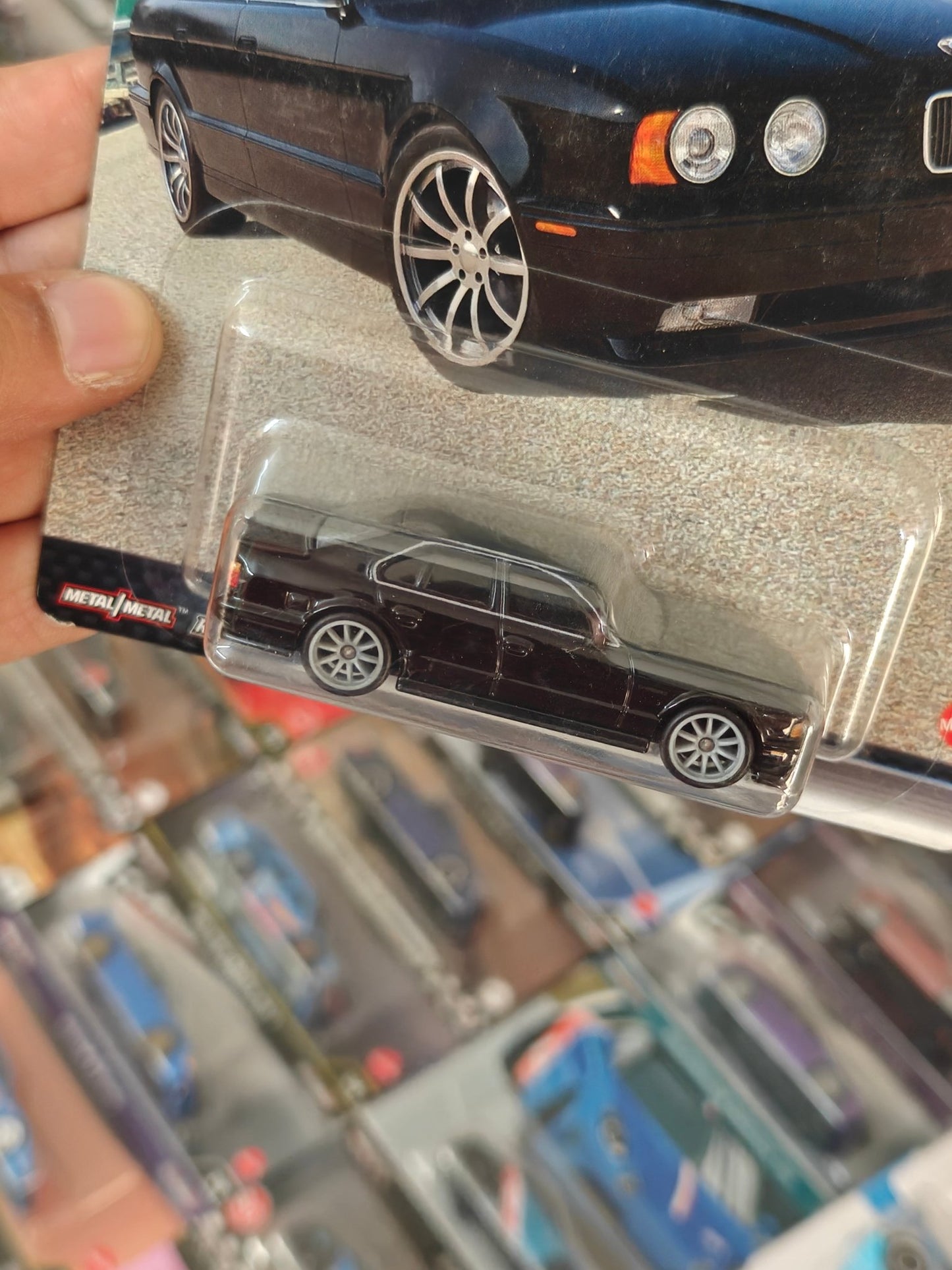 Premium Hot Wheels 1991 BMW M5 - Fast And Furious (Imported) - Kinder Logs