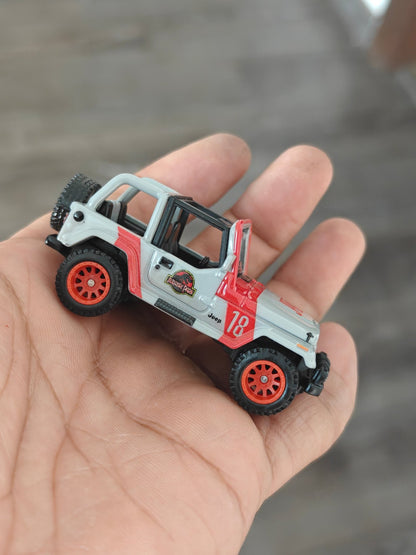 Premium Hot Wheels 1992 Jeep Wrangler Sahara Jurassic Park (Uncarded - New) - Kinder Logs