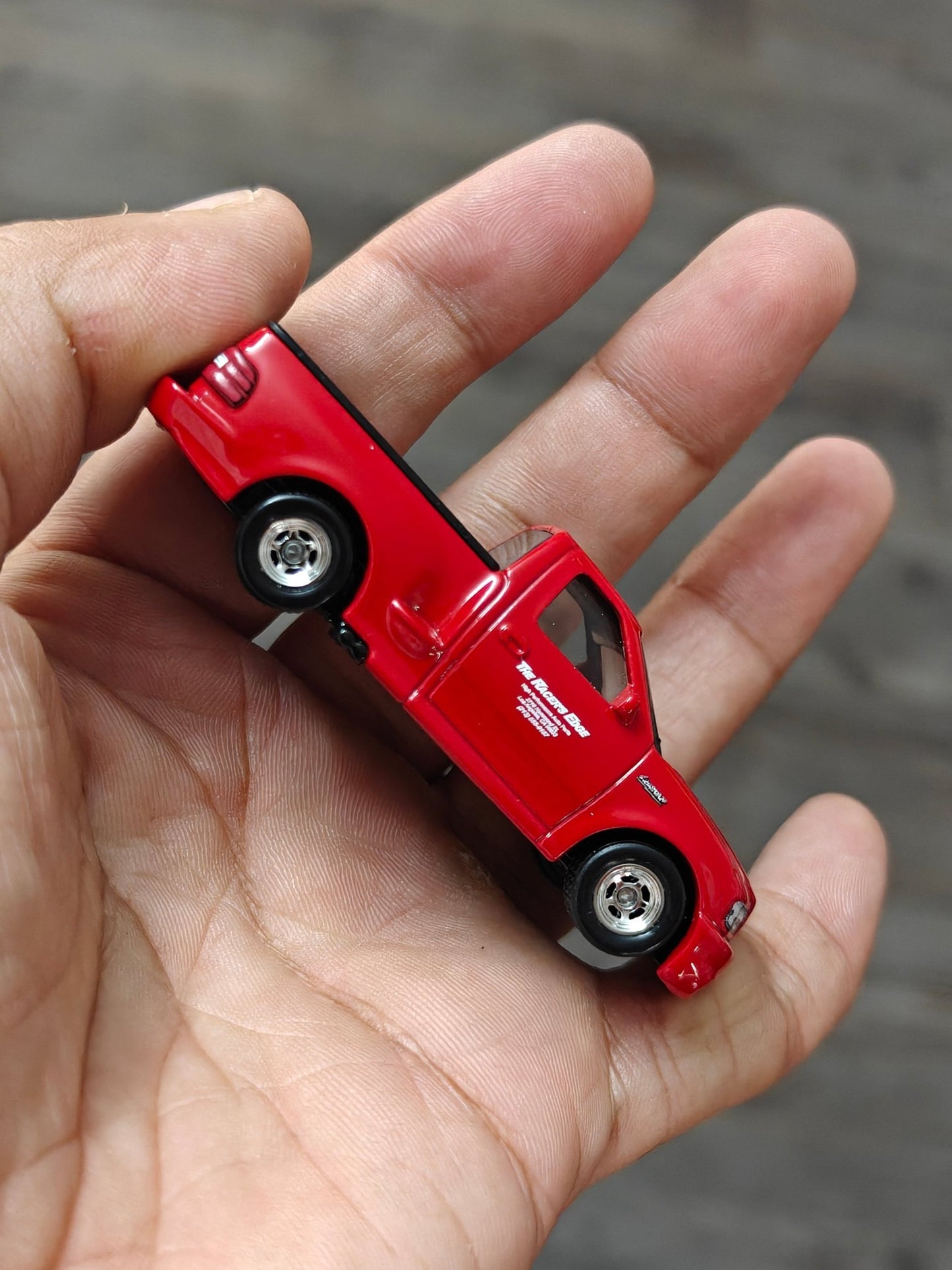Premium Hot Wheels 1999 Ford F-150 SVT Lightning - F&F Brian O'Conner (Uncarded - New) - Kinder Logs