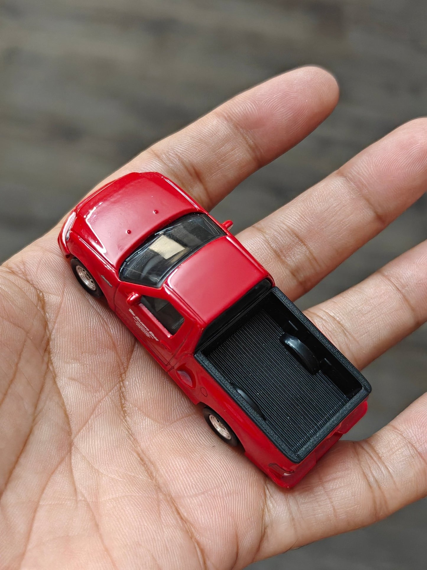 Premium Hot Wheels 1999 Ford F-150 SVT Lightning - F&F Brian O'Conner (Uncarded - New) - Kinder Logs
