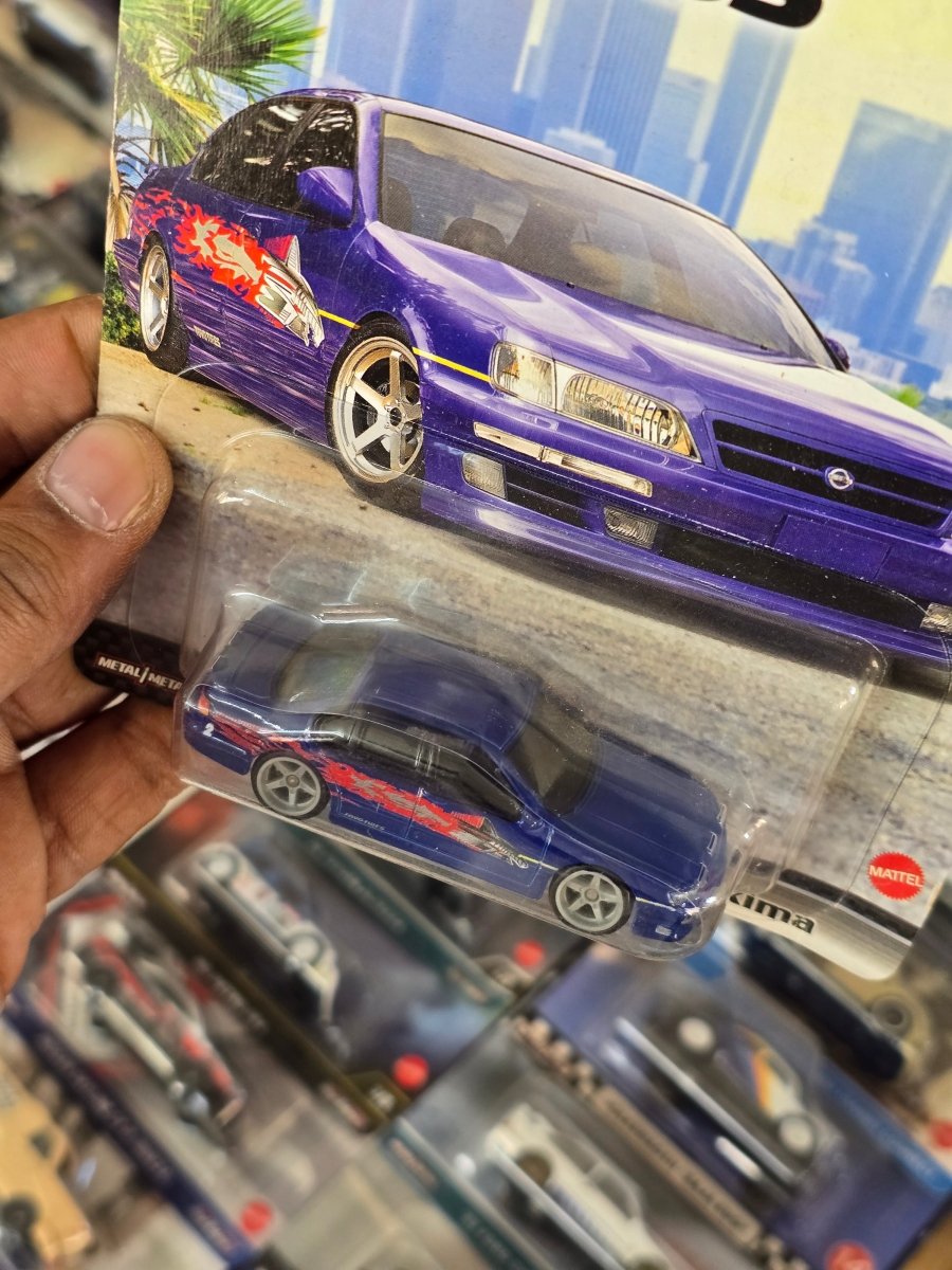 Premium Hot Wheels 1999 Nissan Maxima - Fast And Furious (Imported) - Kinder Logs