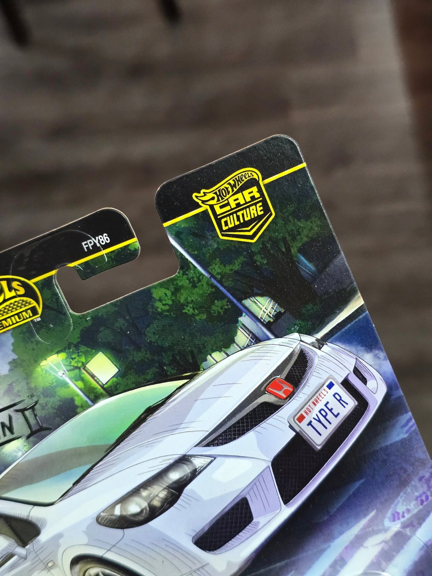 Premium Hot Wheels 2007 Honda Civic Type R - Ronin Run II (Imported) - Kinder Logs