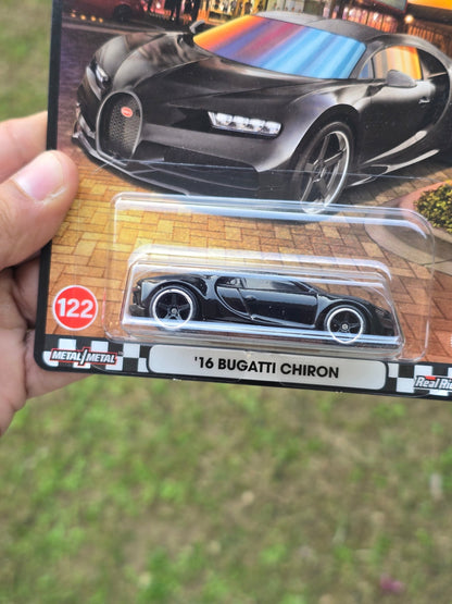 Premium Hot Wheels 2016 Bugatti Chiron - Boulevard 122 (Imported) - Kinder Logs