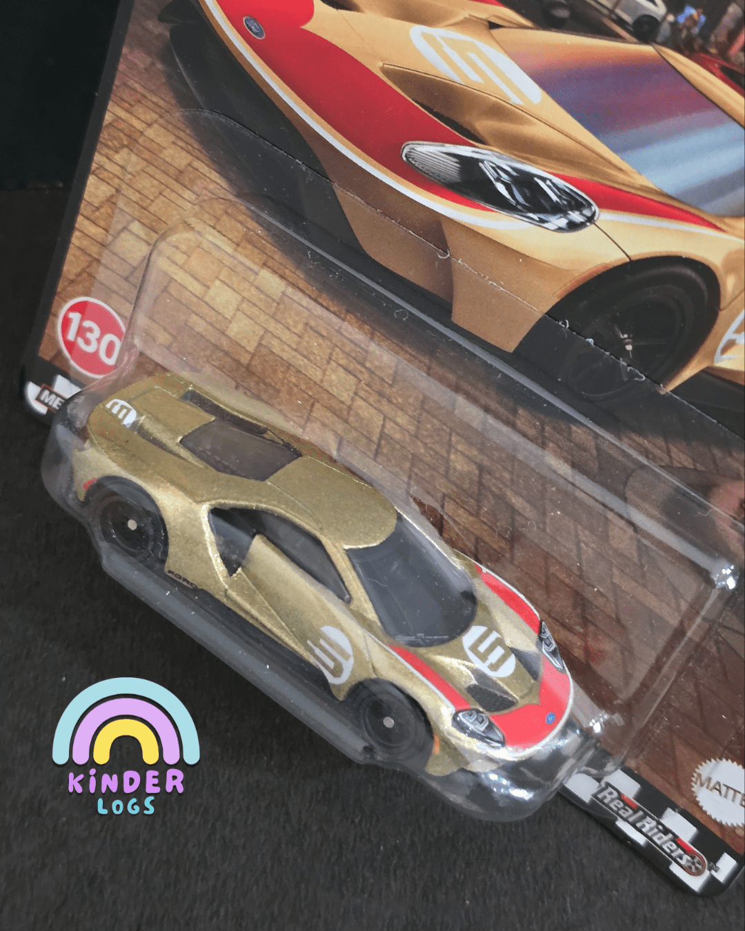 Premium Hot Wheels 2017 Ford GT - Boulevard 130 (Imported) - Kinder Logs