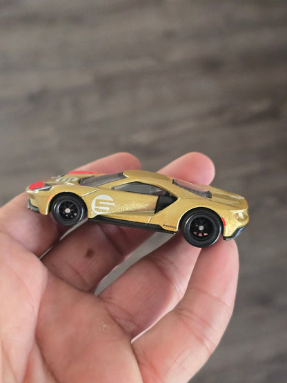 Premium Hot Wheels 2017 Ford GT (Uncarded - New) - Kinder Logs