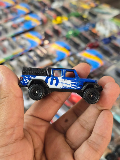 Premium Hot Wheels 2020 Jeep Gladiator - Blue (Uncarded) - Kinder Logs