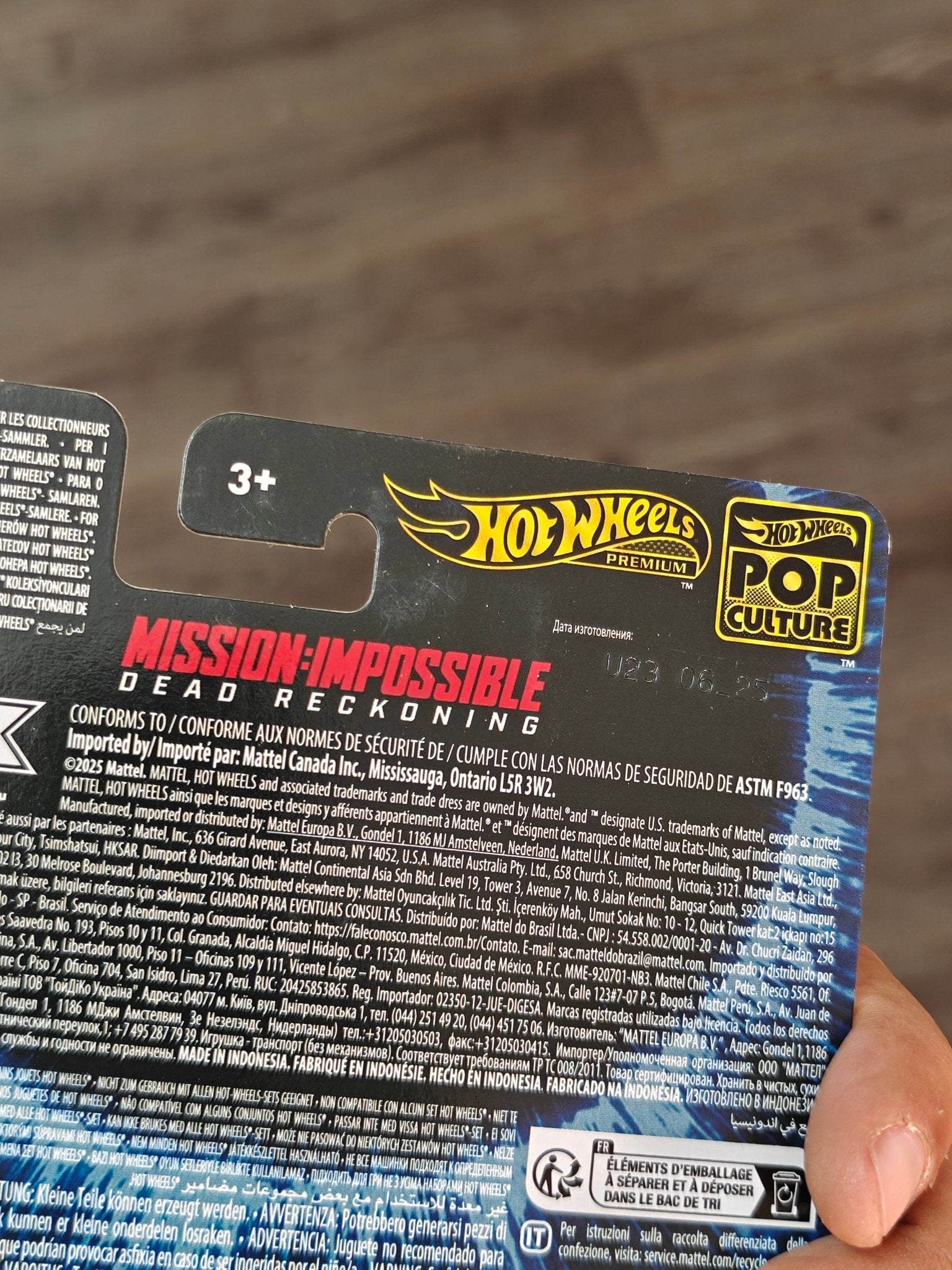 Premium Hot Wheels 2021 BMW M5 Mission Impossible Edition (Imported) - Kinder Logs