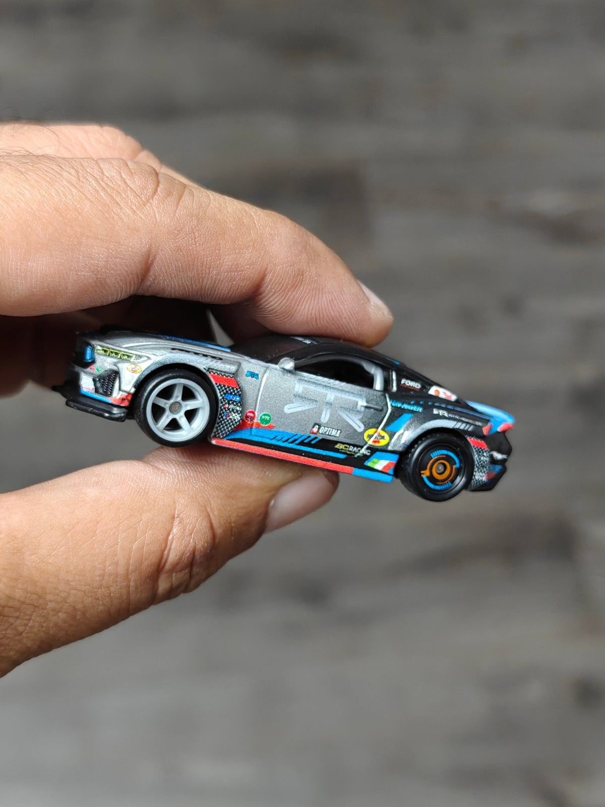 Premium Hot Wheels 2024 Ford Mustang RTR - Silver-Black (Uncarded - New) - Kinder Logs