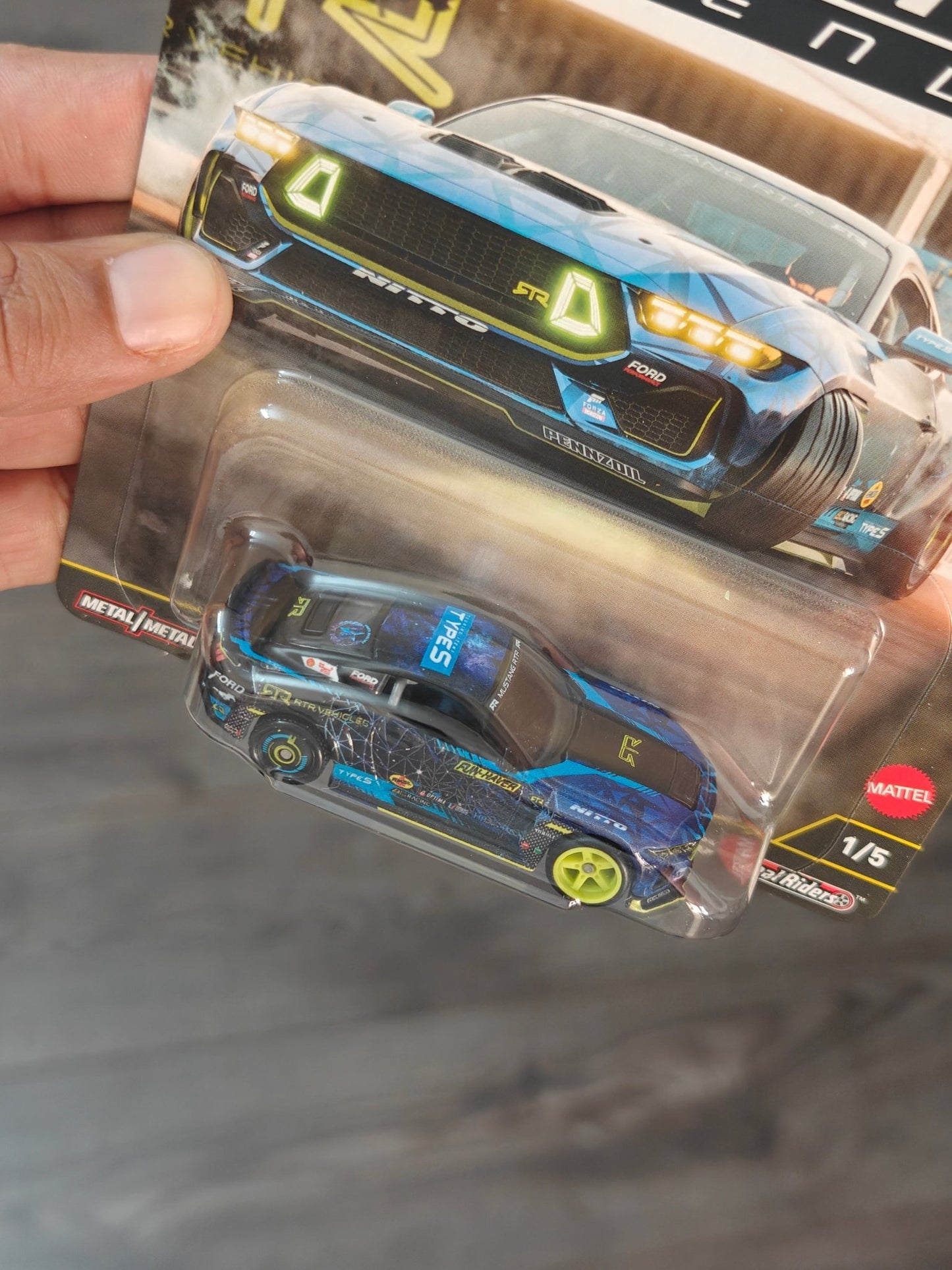 Premium Hot Wheels 2024 Ford Mustang RTR Spec 5 - FD - Circuit Legends (Imported) - Kinder Logs