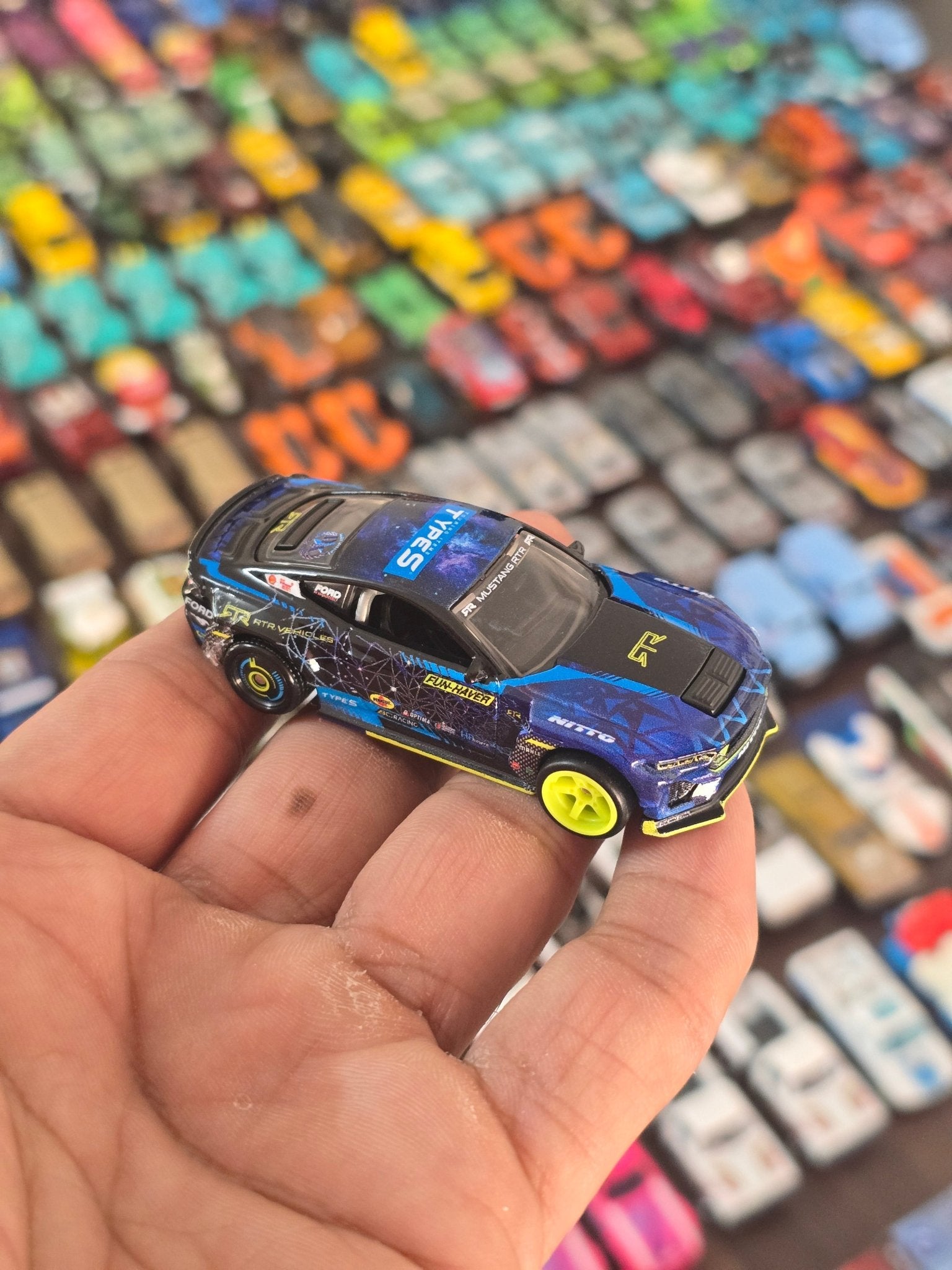 Premium Hot Wheels 2024 Ford Mustang RTR (Uncarded - New) - Kinder Logs