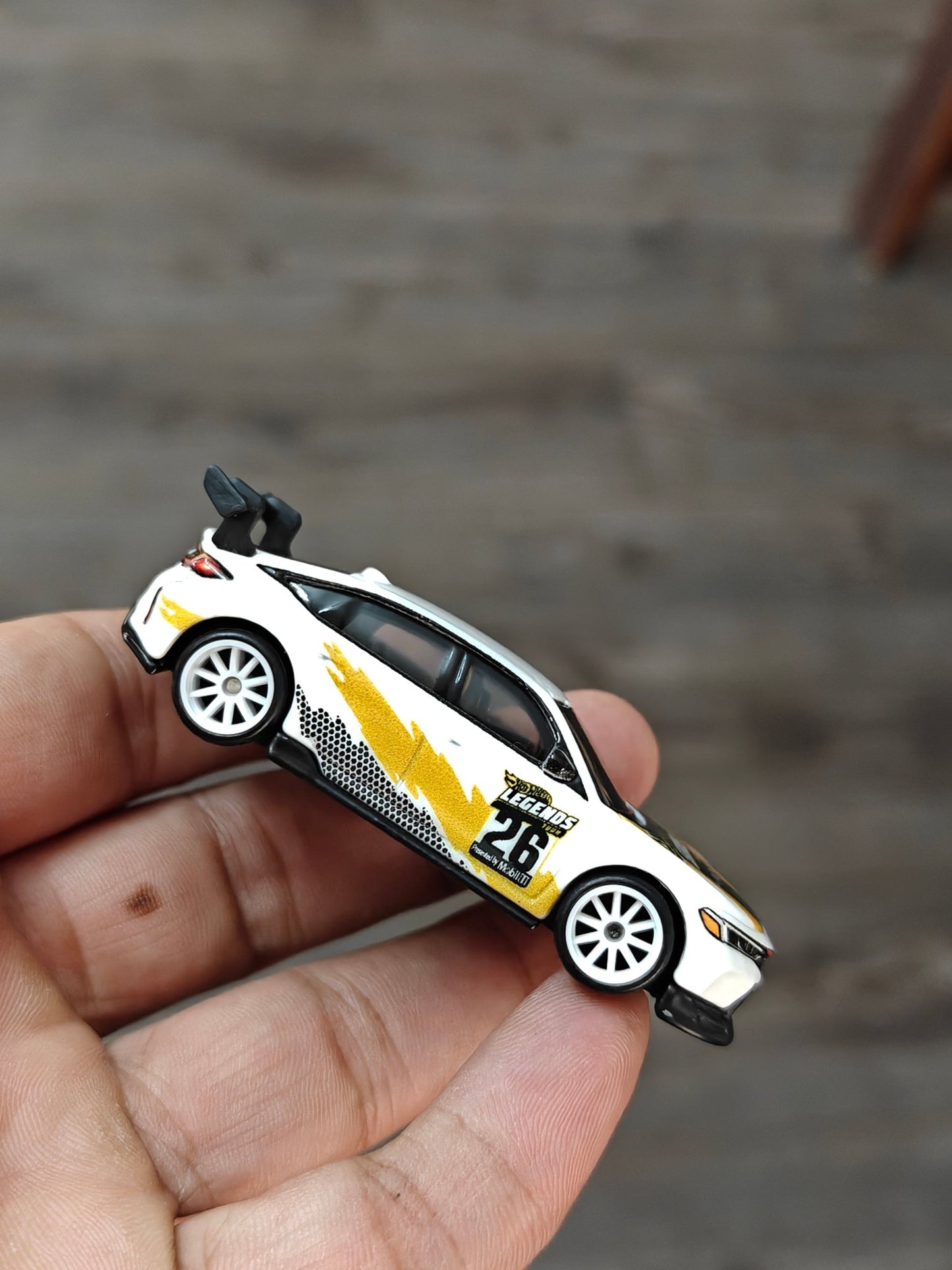 Premium Hot Wheels 2024 Honda Civic Type R (Uncarded - New) - Kinder Logs