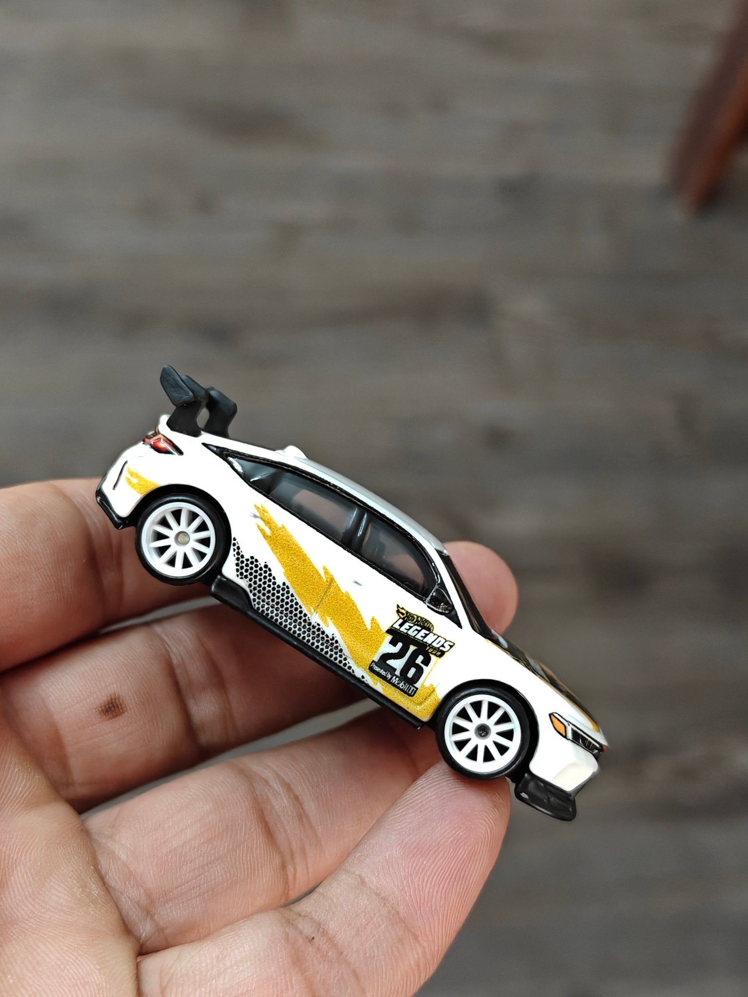Premium Hot Wheels 2024 Honda Civic Type R (Uncarded - New) - Kinder Logs