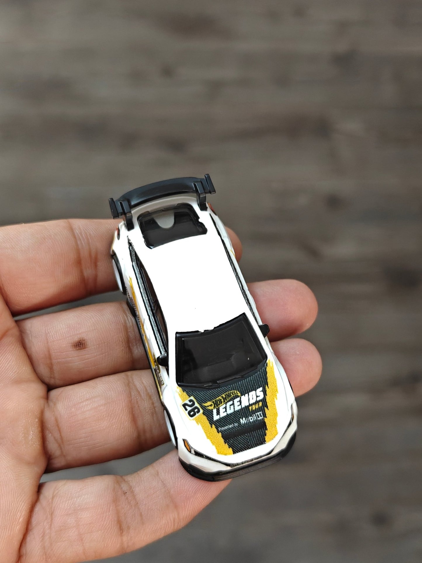 Premium Hot Wheels 2024 Honda Civic Type R (Uncarded - New) - Kinder Logs