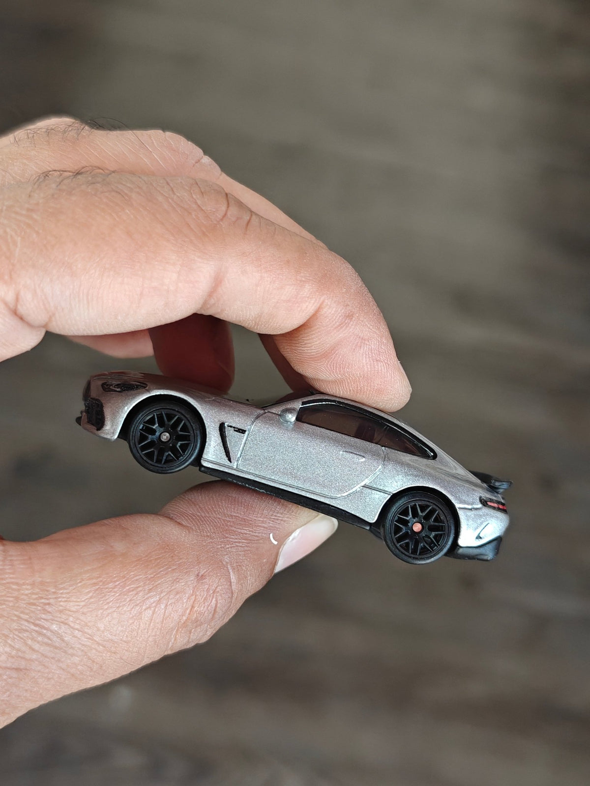 Premium Hot Wheels 2025 Mercedes-AMG GT 63 Pro - Deutschland Design (Uncarded - New) - Kinder Logs