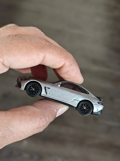 Premium Hot Wheels 2025 Mercedes-AMG GT 63 Pro - Deutschland Design (Uncarded - New) - Kinder Logs