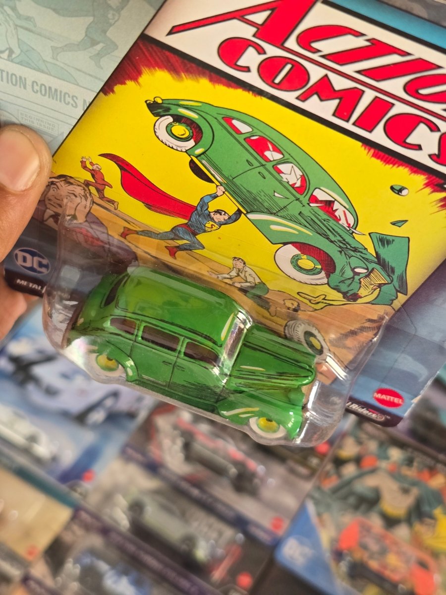 Premium Hot Wheels Action Comics #1 - Action Sedan (Imported) - Kinder Logs