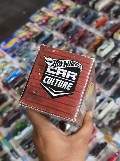 Premium Hot Wheels American Scene Container (5 Cars Pack) - Kinder Logs
