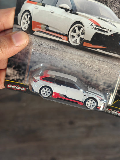 Premium Hot Wheels Audi RS6 Avant - Fast Wagons (Imported) - Kinder Logs