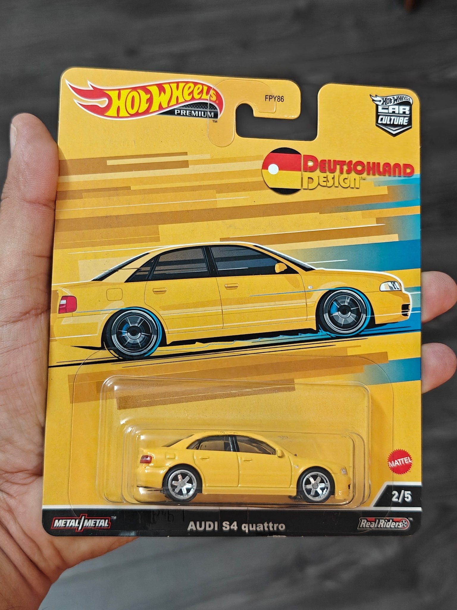 Premium Hot Wheels Audi S4 Quattro - Yellow (Imported) - Kinder Logs