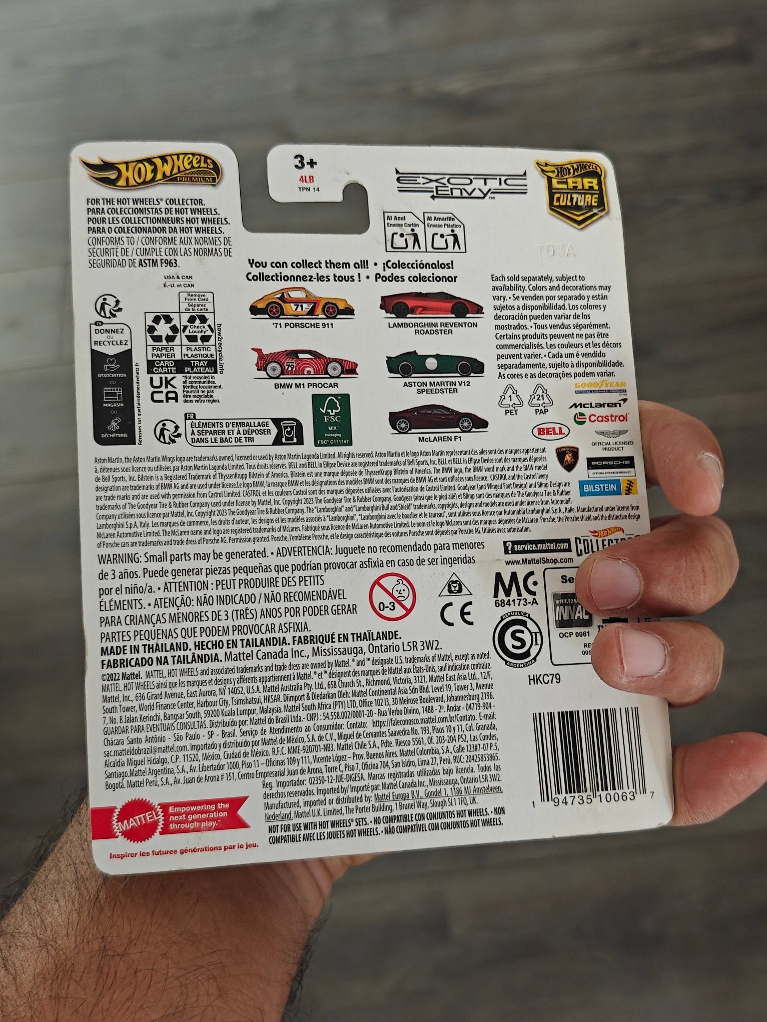 Premium Hot Wheels BMW M1 Procar - Exotic Envy (Imported) - Kinder Logs