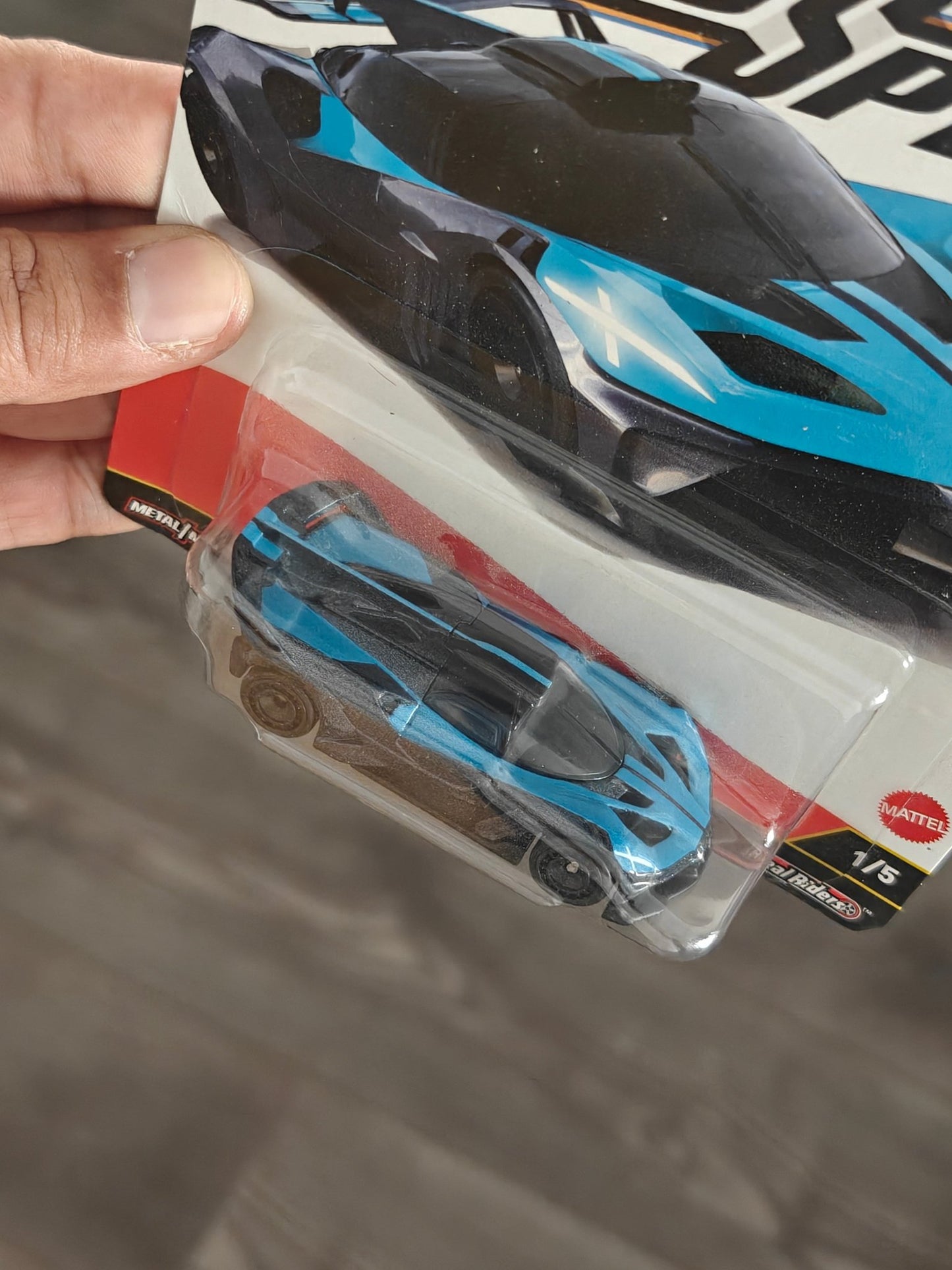 Premium Hot Wheels Bugatti Bolide - Euro Speed (Imported) - Kinder Logs