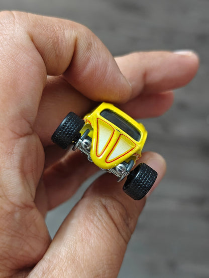 Premium Hot Wheels Custom VW Beetle MOON Eyes (Uncarded - New) - Kinder Logs