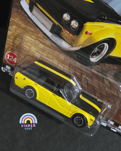 Premium Hot Wheels Datsun 510 Wagon - Boulevard 124 (Imported) - Kinder Logs