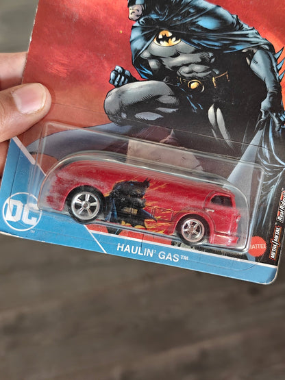 Premium Hot Wheels DC Batman Haulin' Gas (Imported) - Kinder Logs