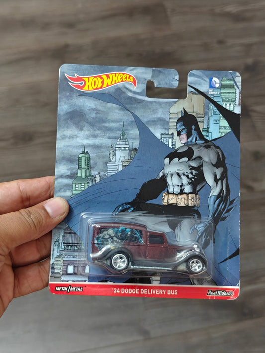 Premium Hot Wheels DC Comics Batman 1934 Dodge Delivery Bus (Imported) - Kinder Logs