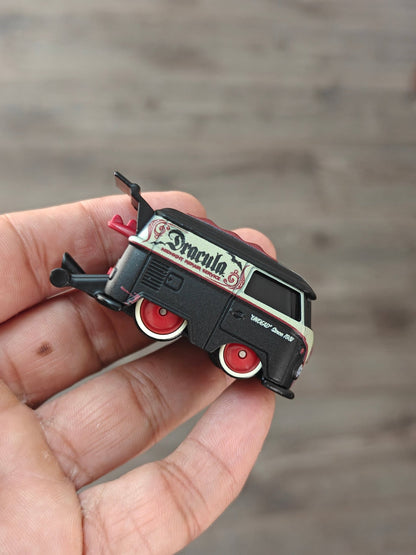 Premium Hot Wheels Dracula Kool Kombi (Uncarded) - Kinder Logs