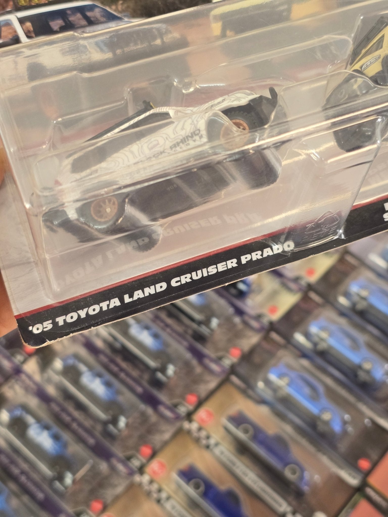Premium Hot Wheels Duo Pack - Toyota LC Prado, Mercedes Sprinter - Kinder Logs
