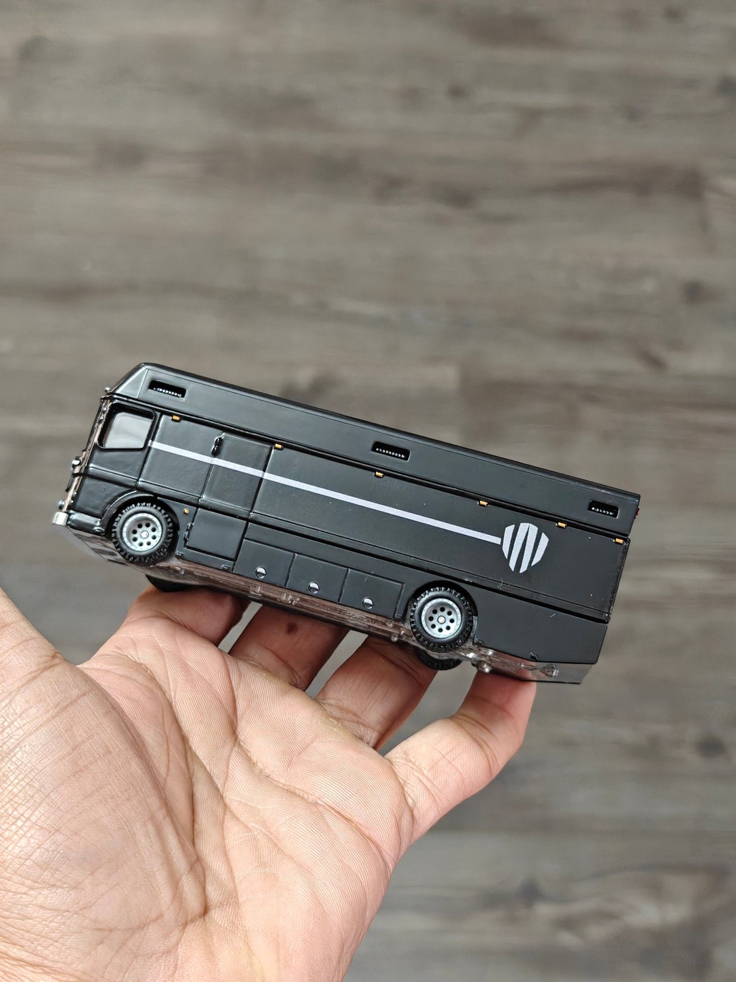 Premium Hot Wheels Euro Hauler - Black (Uncarded - New) - Kinder Logs