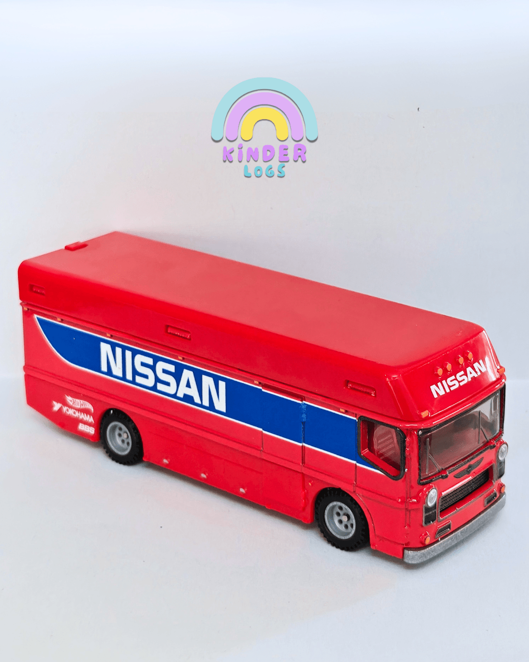 Premium Hot Wheels Euro Hauler - Red (Uncarded - New) - Kinder Logs