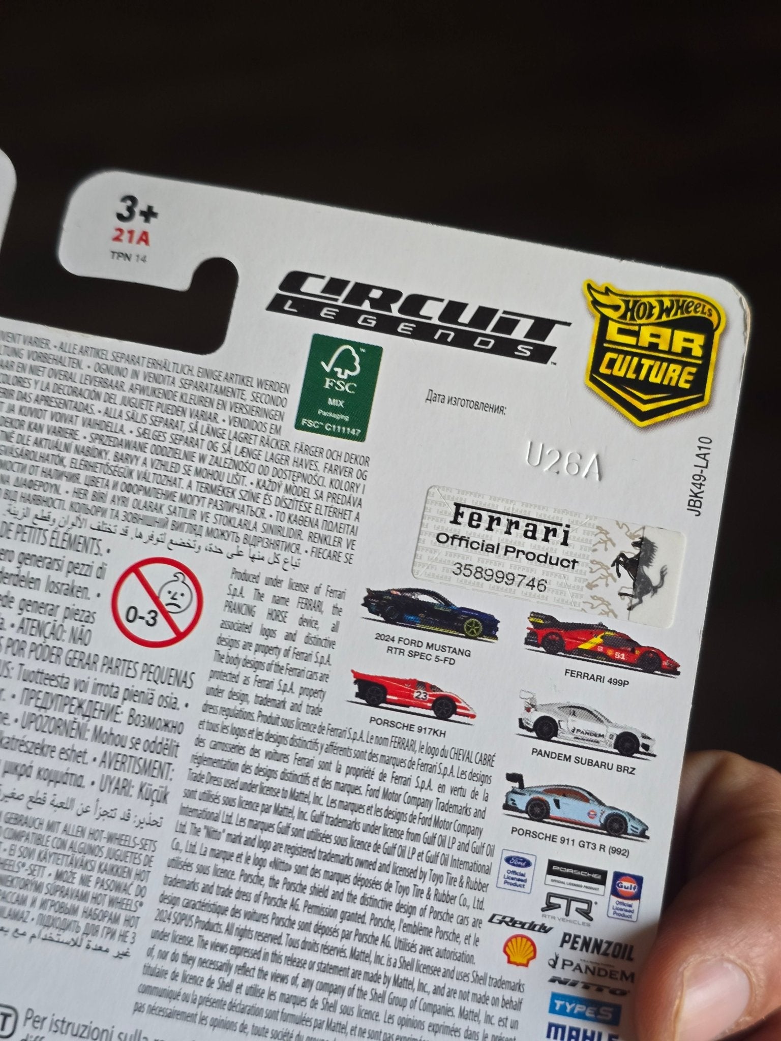 Premium Hot Wheels Ferrari 499P - Circuit Legends (Imported) - Kinder Logs