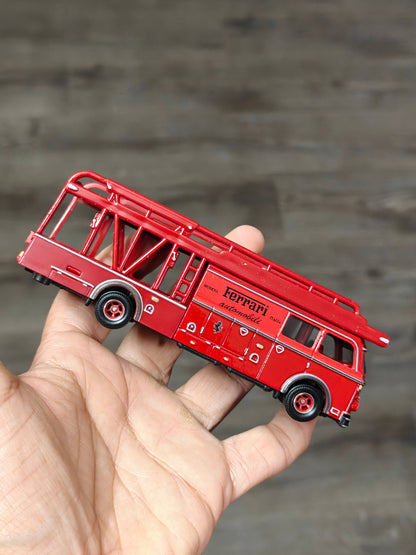 Premium Hot Wheels Fiat 642 RN2 Bartoletti Truck - Red (Uncarded - New) - Kinder Logs