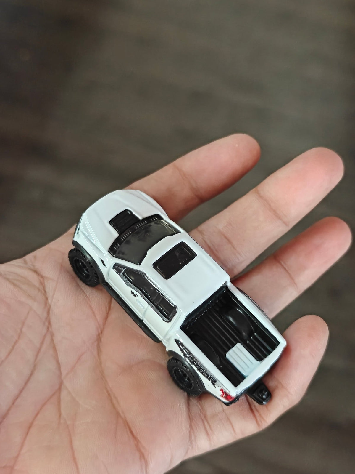 Premium Hot Wheels Ford F-150 Raptor With Open Trailer (Uncarded - New) - Kinder Logs