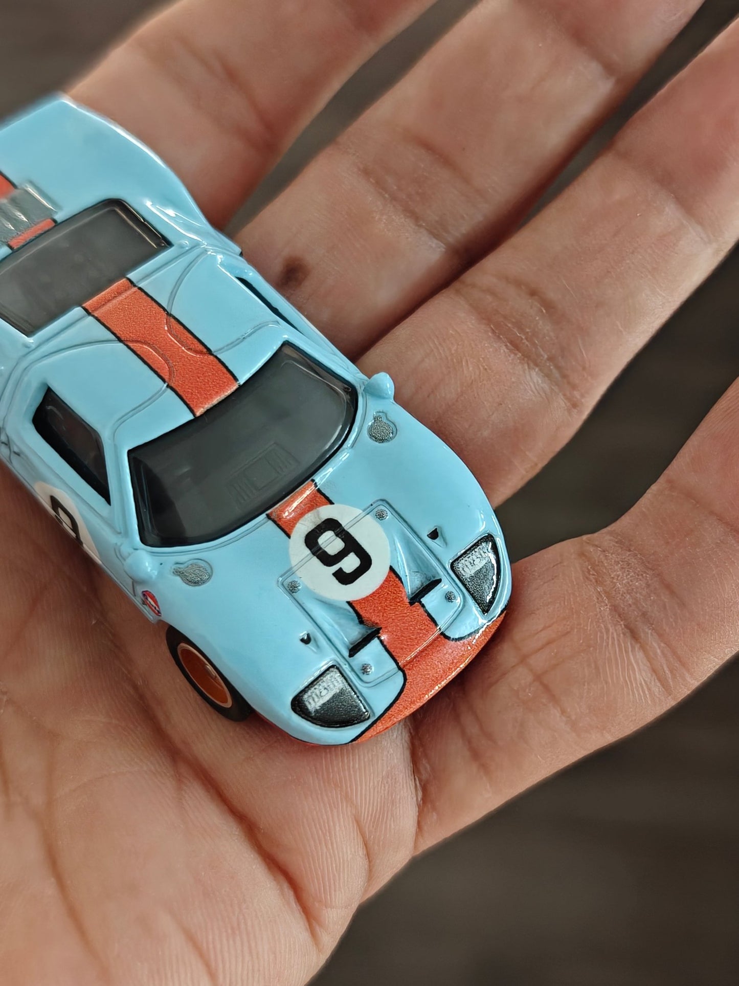 Premium Hot Wheels Ford GT-40 Gulf Edition (Uncarded - New) - Kinder Logs