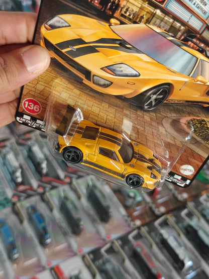 Premium Hot Wheels Ford GT - Boulevard 136 (Imported) - Kinder Logs