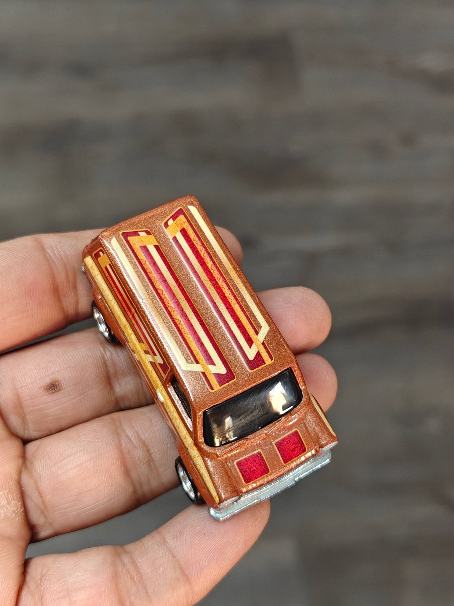 Premium Hot Wheels Ford Transit Supervan - Dark Orange (Uncarded - New) - Kinder Logs