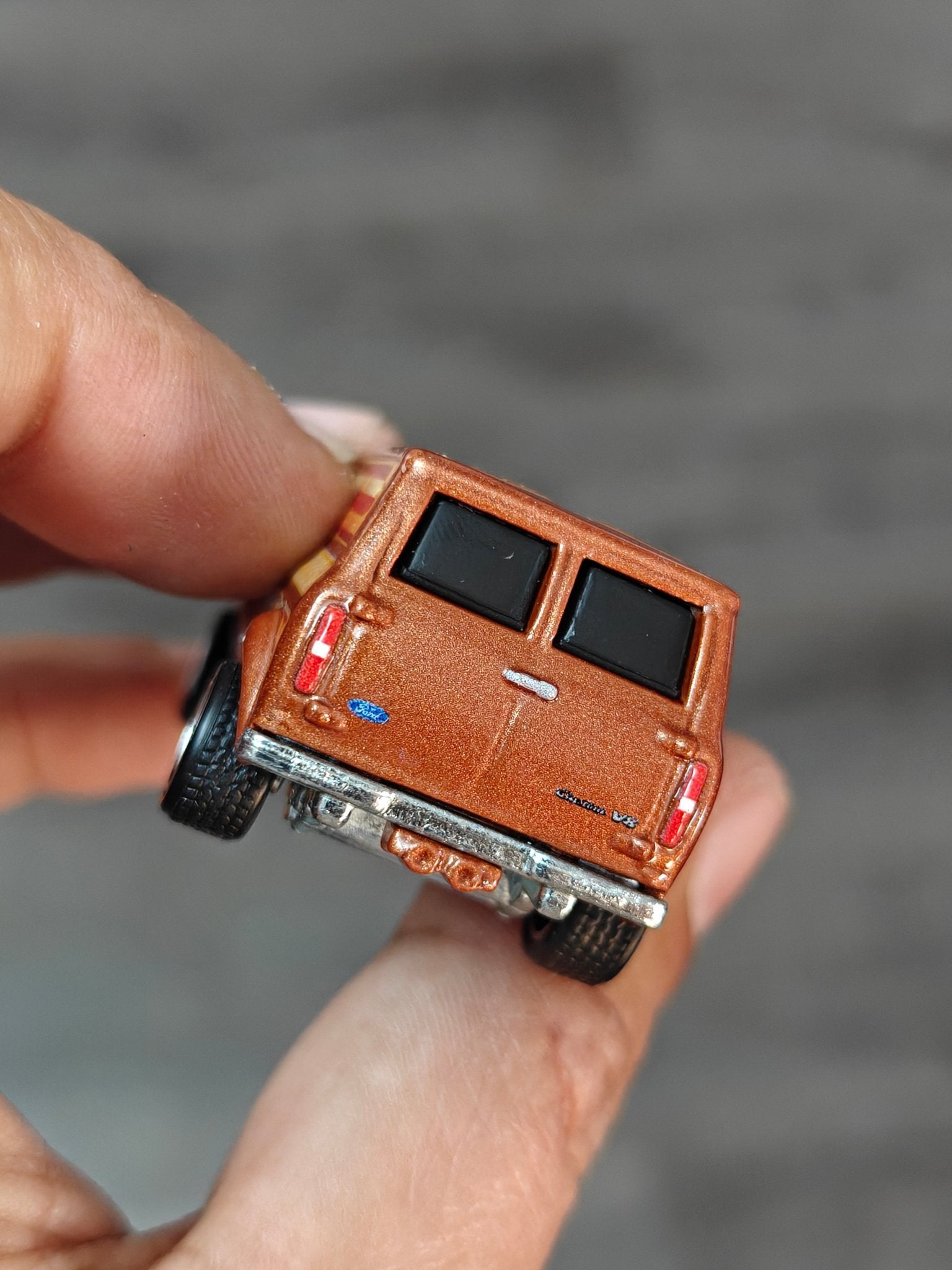 Premium Hot Wheels Ford Transit Supervan - Dark Orange (Uncarded - New) - Kinder Logs