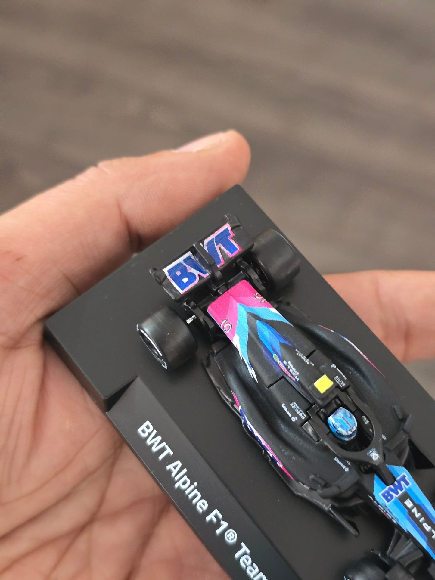 Premium Hot Wheels Formula 1 BWT Alpine F1 Team - A524 (10) - Kinder Logs