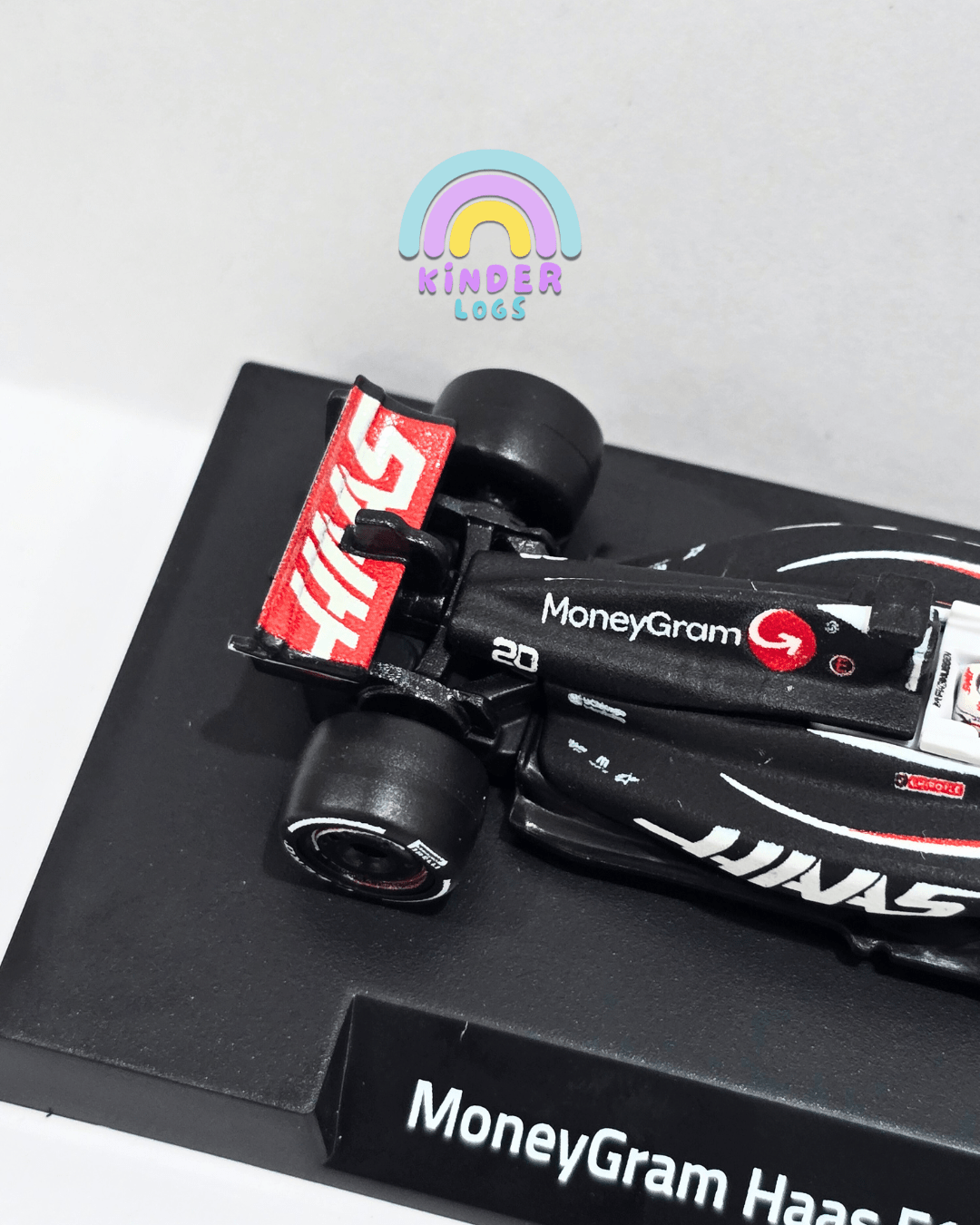 Premium Hot Wheels Formula 1 MoneyGram Haas F1 Team - VF - 24 (20) - Kinder Logs