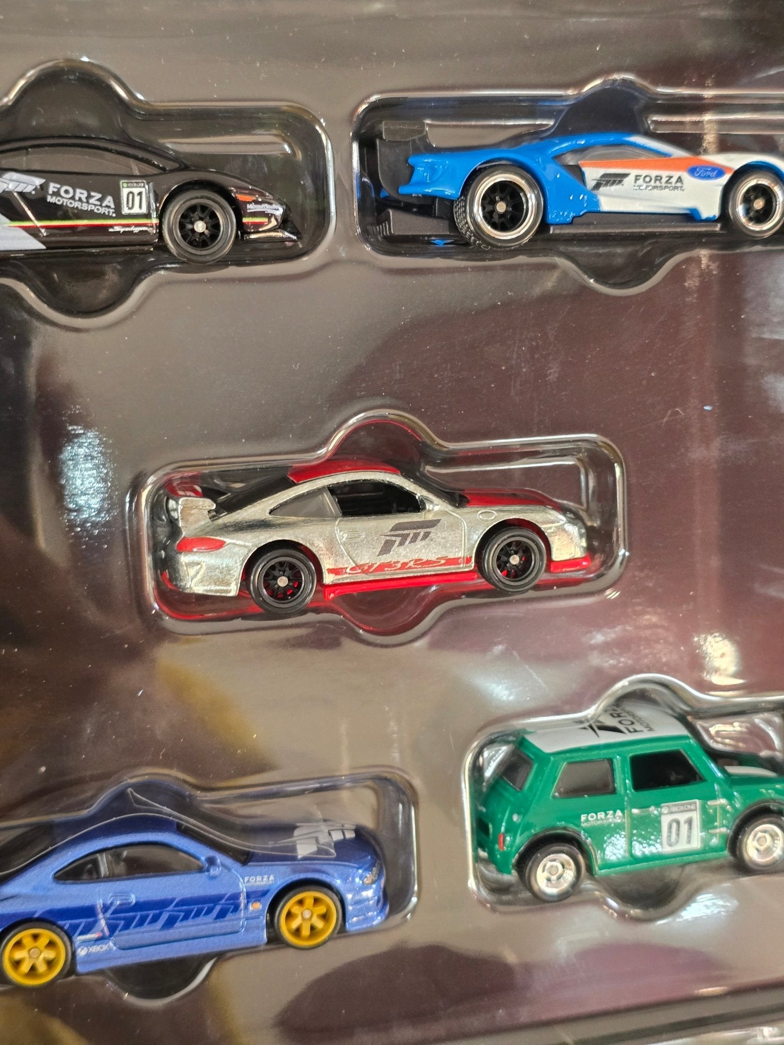 Premium Hot Wheels Forza Motorsport 5 - Car Pack (Imported) - Kinder Logs