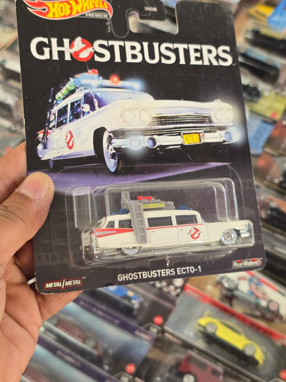 Premium Hot Wheels Ghostbusters ECTO - 1 (Imported) - Kinder Logs