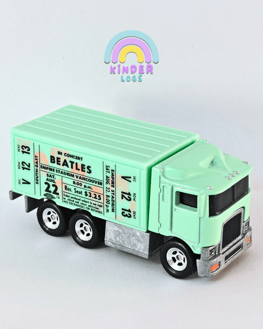 Premium Hot Wheels Hiway Hauler - Green (Uncarded - New) - Kinder Logs