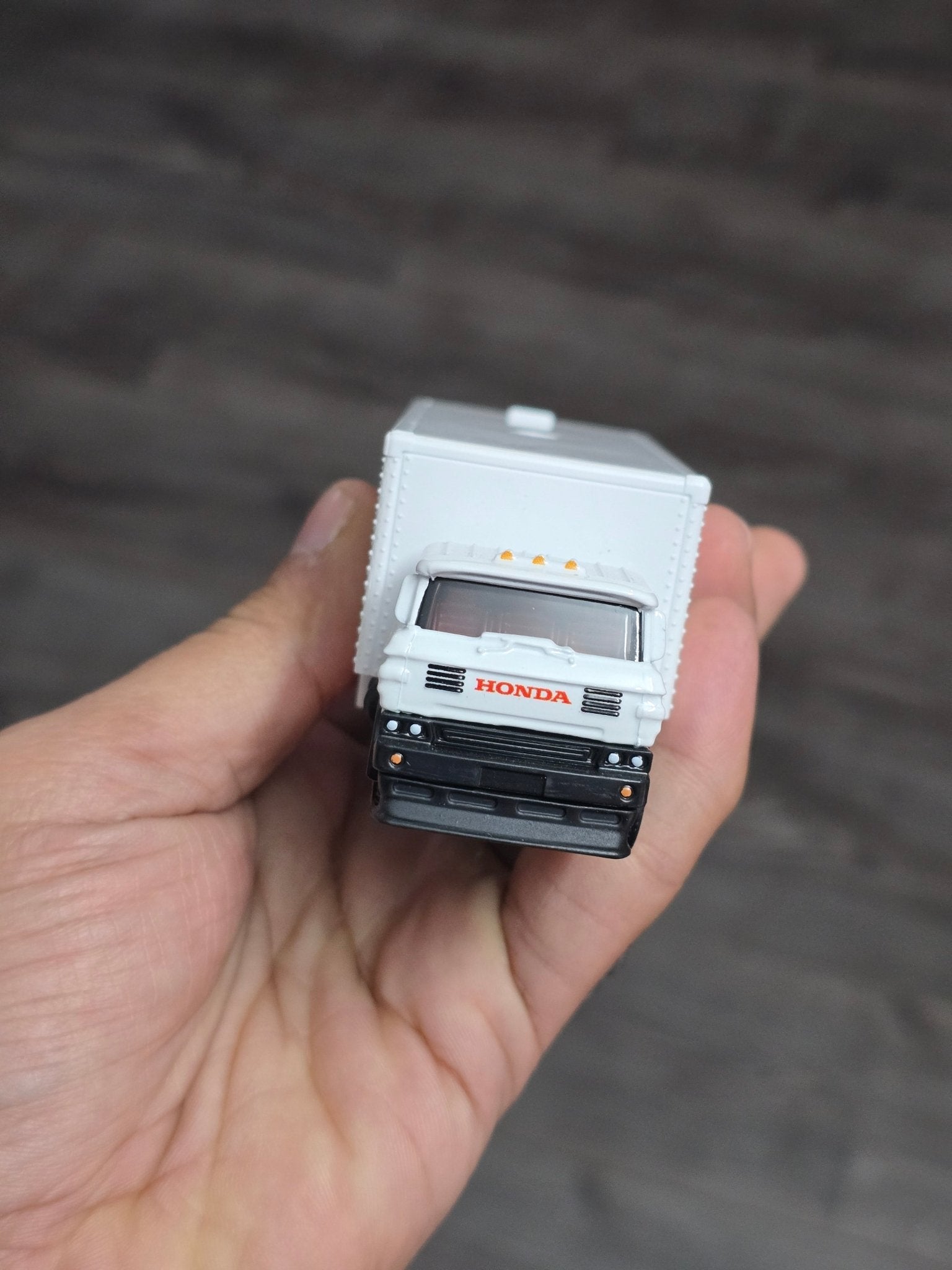 Premium Hot Wheels Honda Sakura Sprinter (Uncarded - New) - Kinder Logs